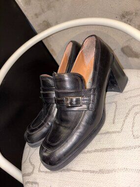 Vintage Aldo Buckle and Chunky Heel 39